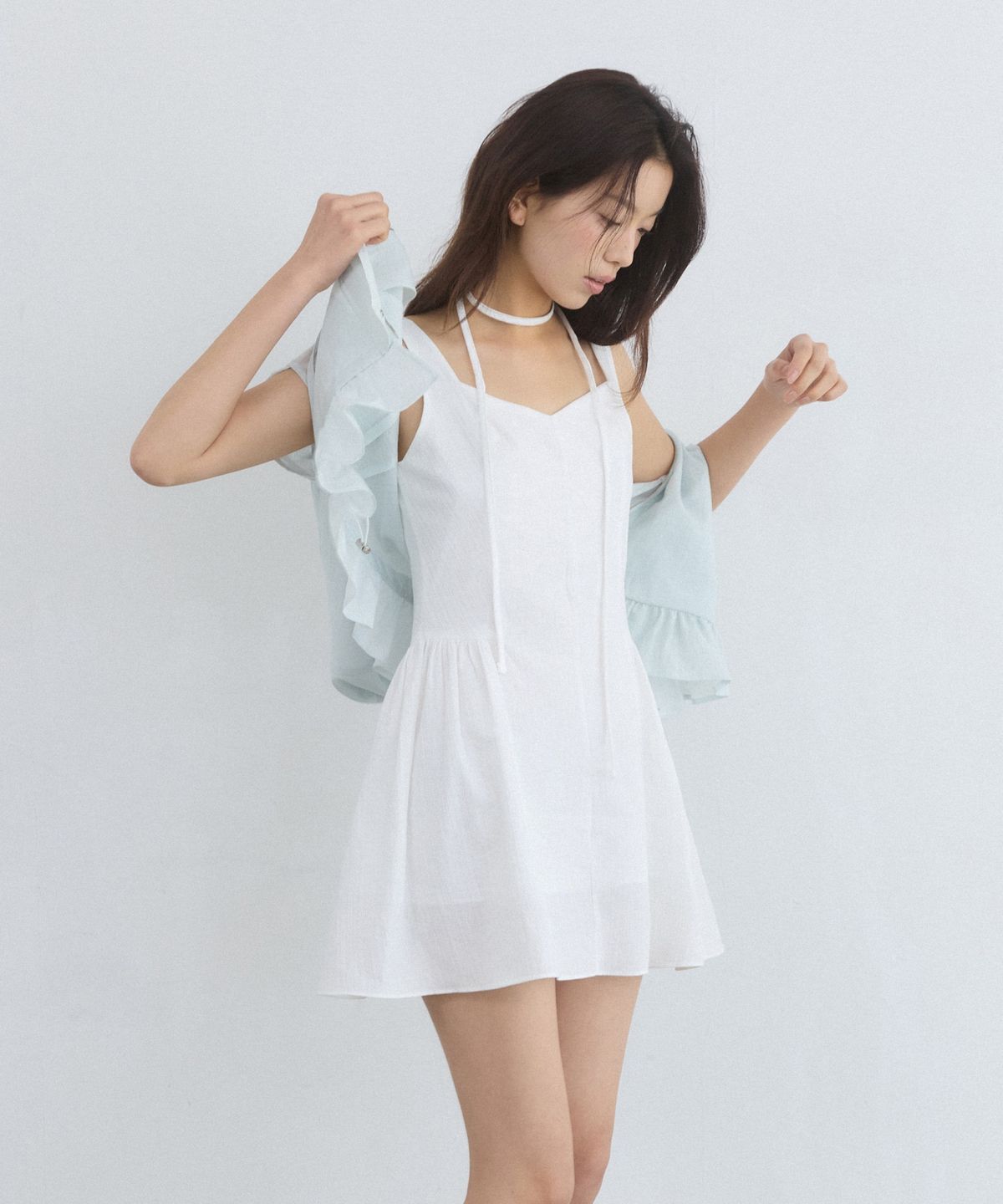 어다울(ADAUL) Fit flare sleeveless mini dress - white