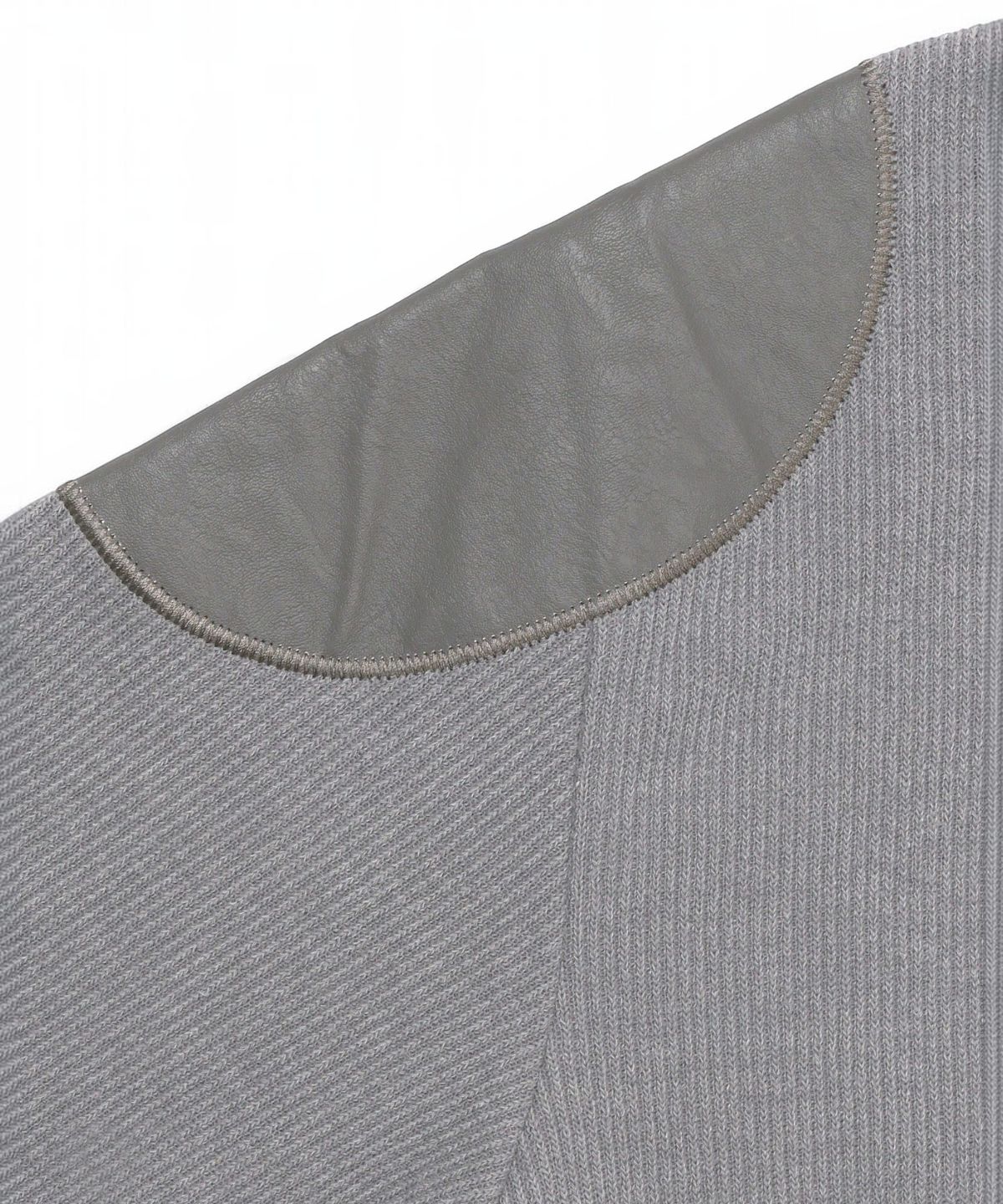 엑세스(XX) Shoulder Patch Zip-up Crop Knit Black