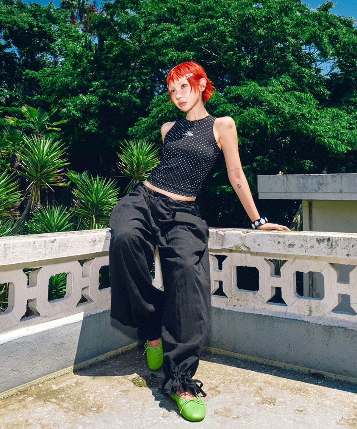 하이타이드 프랭키(HIGHTIDEFRANKIE) Summer Brain Halter Neck Top Black