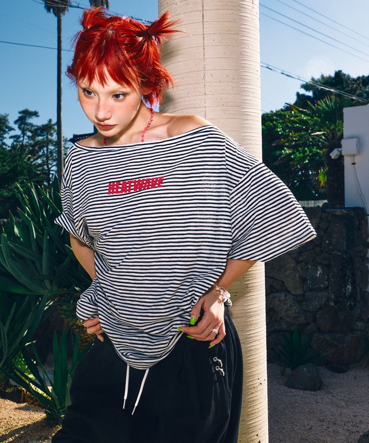 하이타이드 프랭키(HIGHTIDEFRANKIE) No Shade Off Shoulder Tee White
