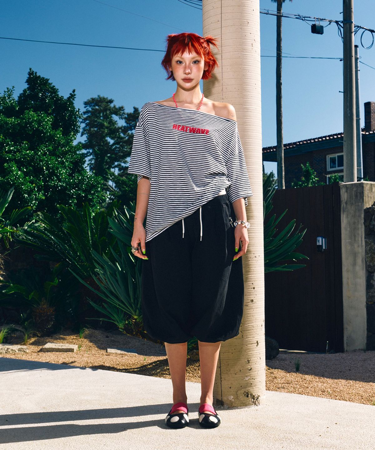 하이타이드 프랭키(HIGHTIDEFRANKIE) No Shade Off Shoulder Tee White