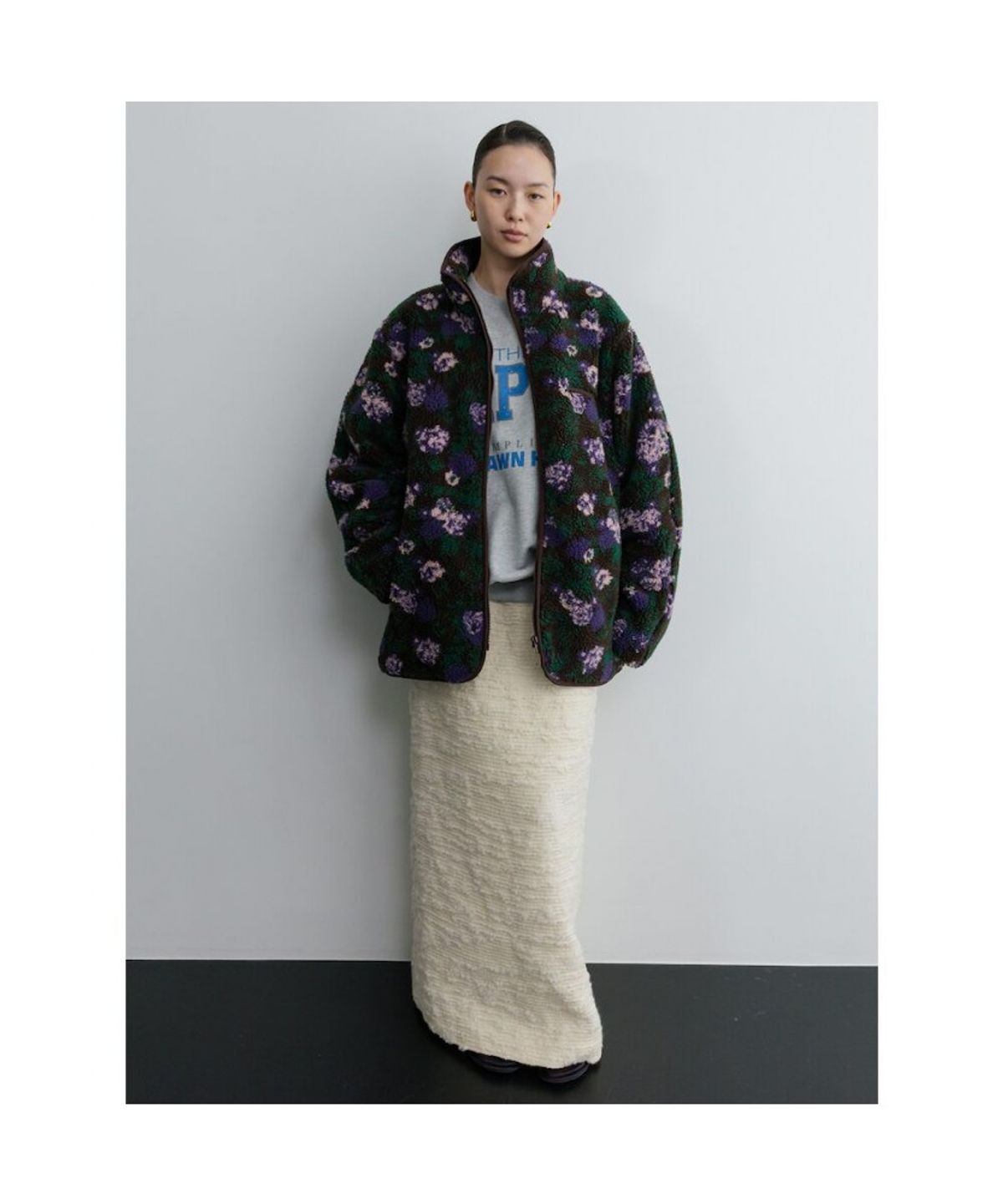 디애퍼처(THE APERTURE) Unisex Flower Fleece Jacket  Brown (TA6139A05D)