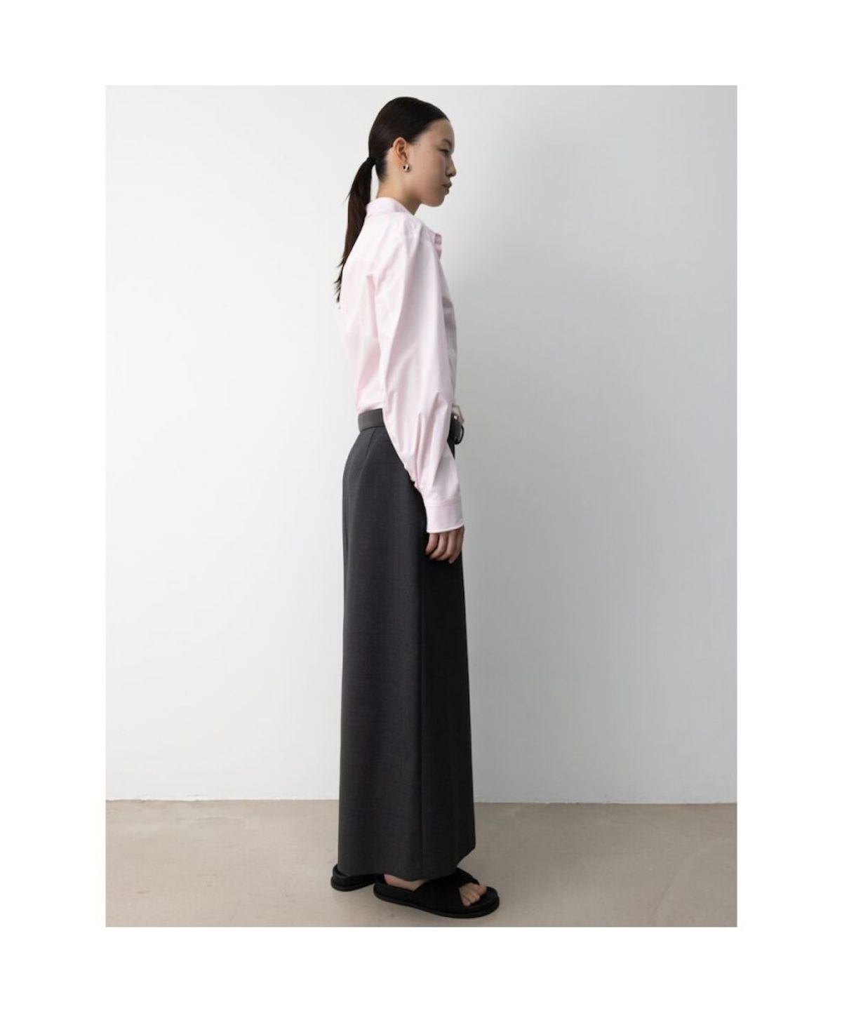 디애퍼처(THE APERTURE) Troia H Line Skirt  Grey (TA6127A043)
