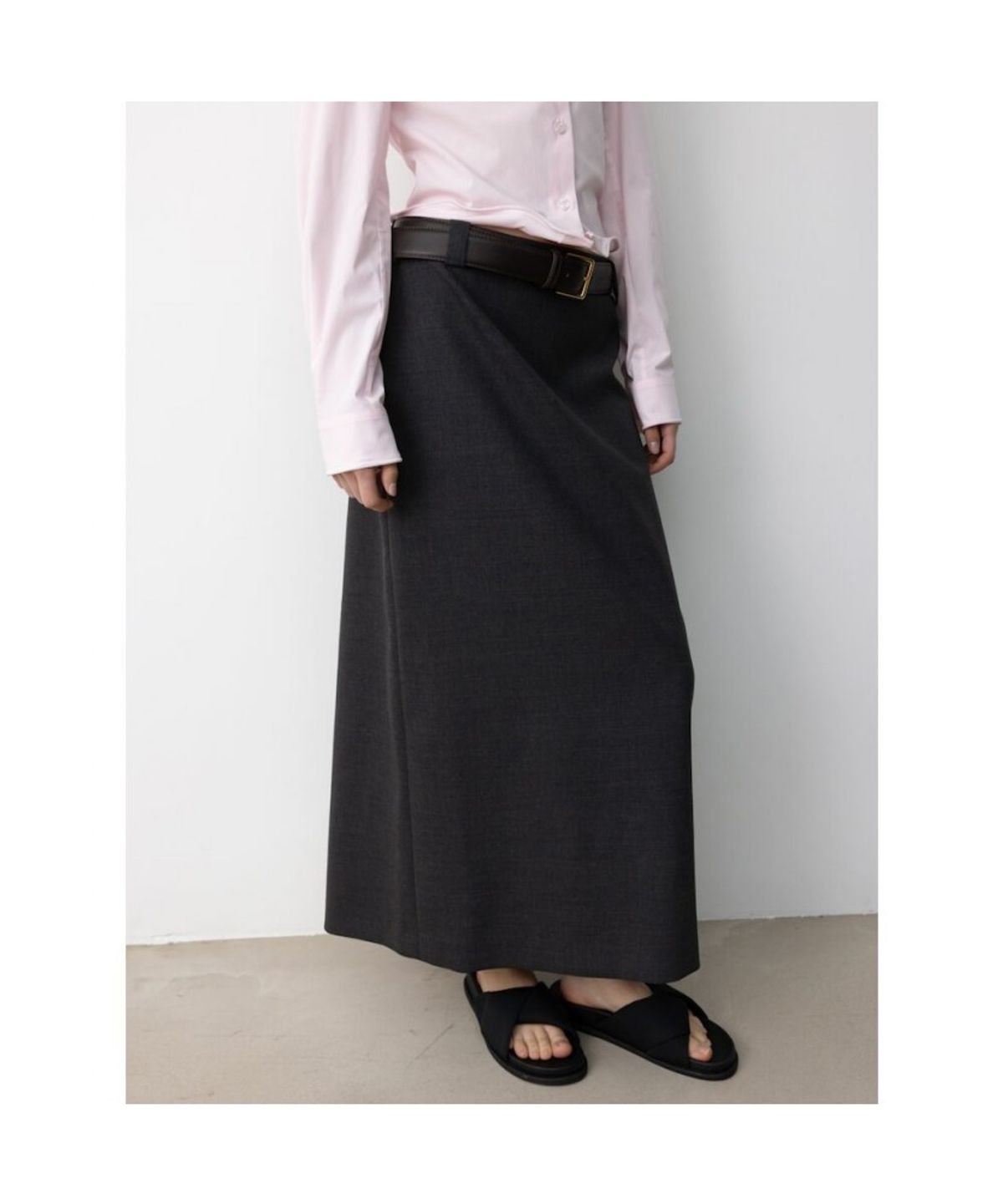디애퍼처(THE APERTURE) Troia H Line Skirt  Grey (TA6127A043)
