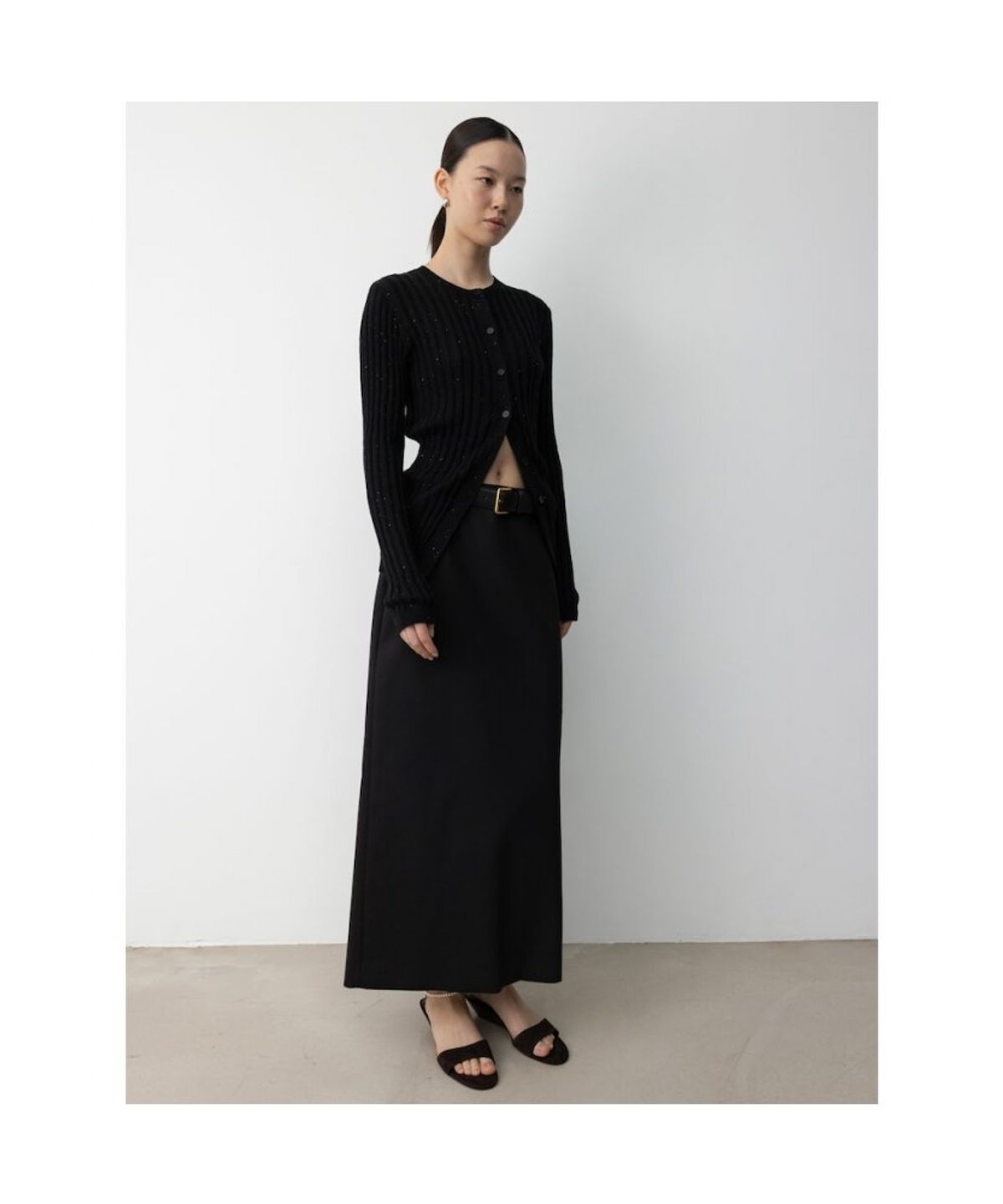 디애퍼처(THE APERTURE) Troia H Line Skirt  Black (TA6127A045)