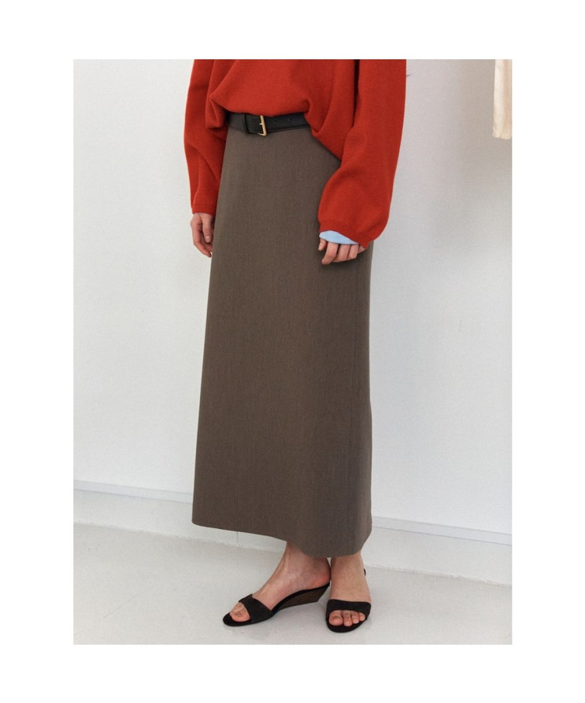 디애퍼처(THE APERTURE) Classic H Line Skirt  Brown (TA6227A02D)