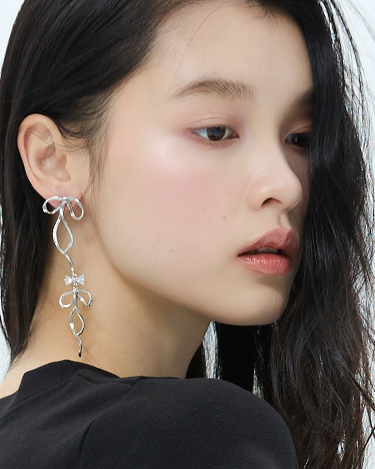 러뷰이(LOVUEE) 리본 애프터 리본 귀걸이