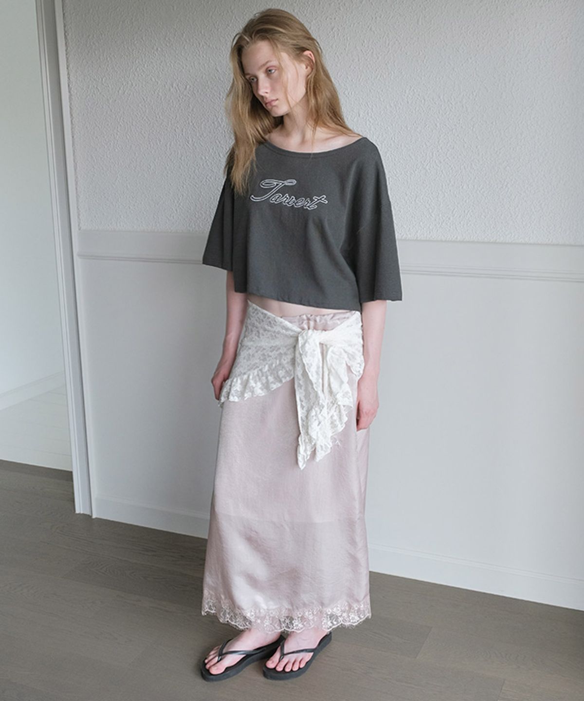 타버트(TARVERT) Unbalance Pigment T-Shirt - Charcoal