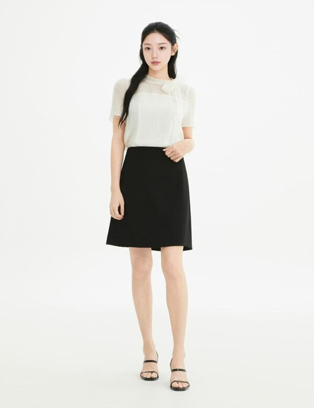 로엠(ROEM) A라인 미니스커트 RMWHG38S11
