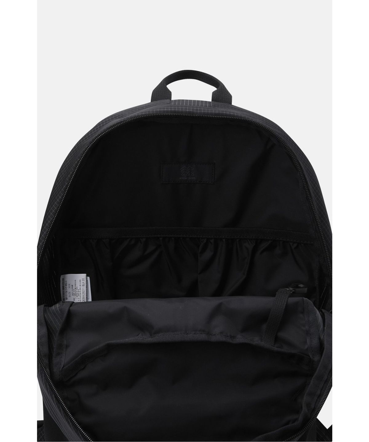 코오롱스포츠(KOLON SPORT) 티어드롭형 AXIOM 백팩 10L QEBXX26211BLK