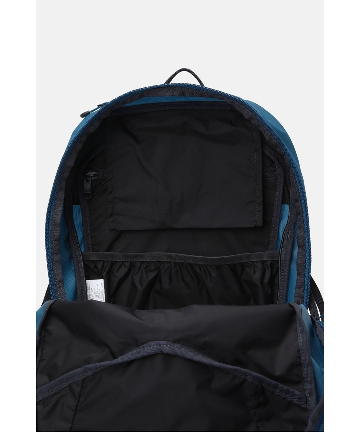 코오롱스포츠(KOLON SPORT) 티어드롭형 AXIOM 백팩 20L QEBXX26221BOC