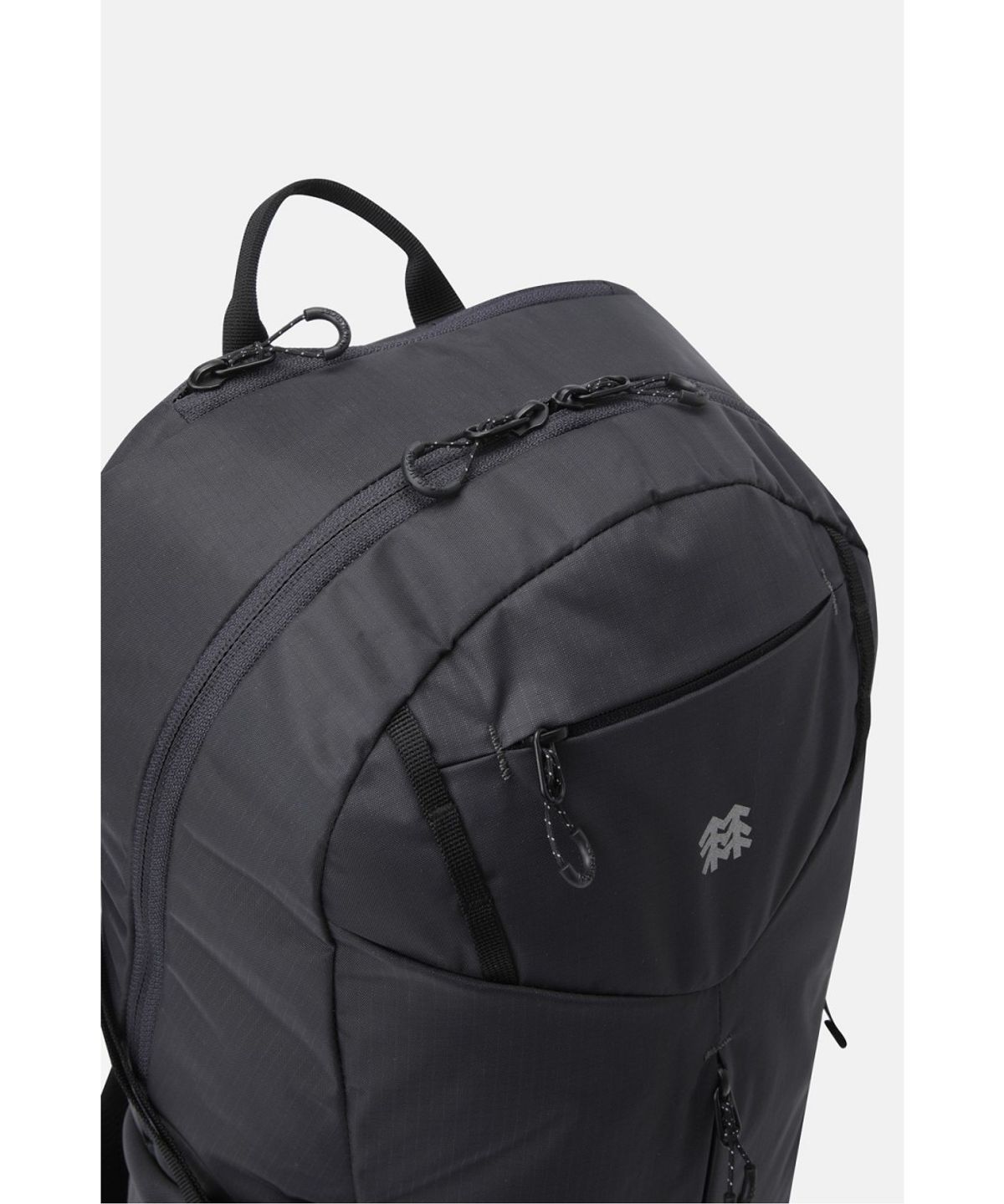코오롱스포츠(KOLON SPORT) 티어드롭형 AXIOM 백팩 20L QEBXX26221CGY
