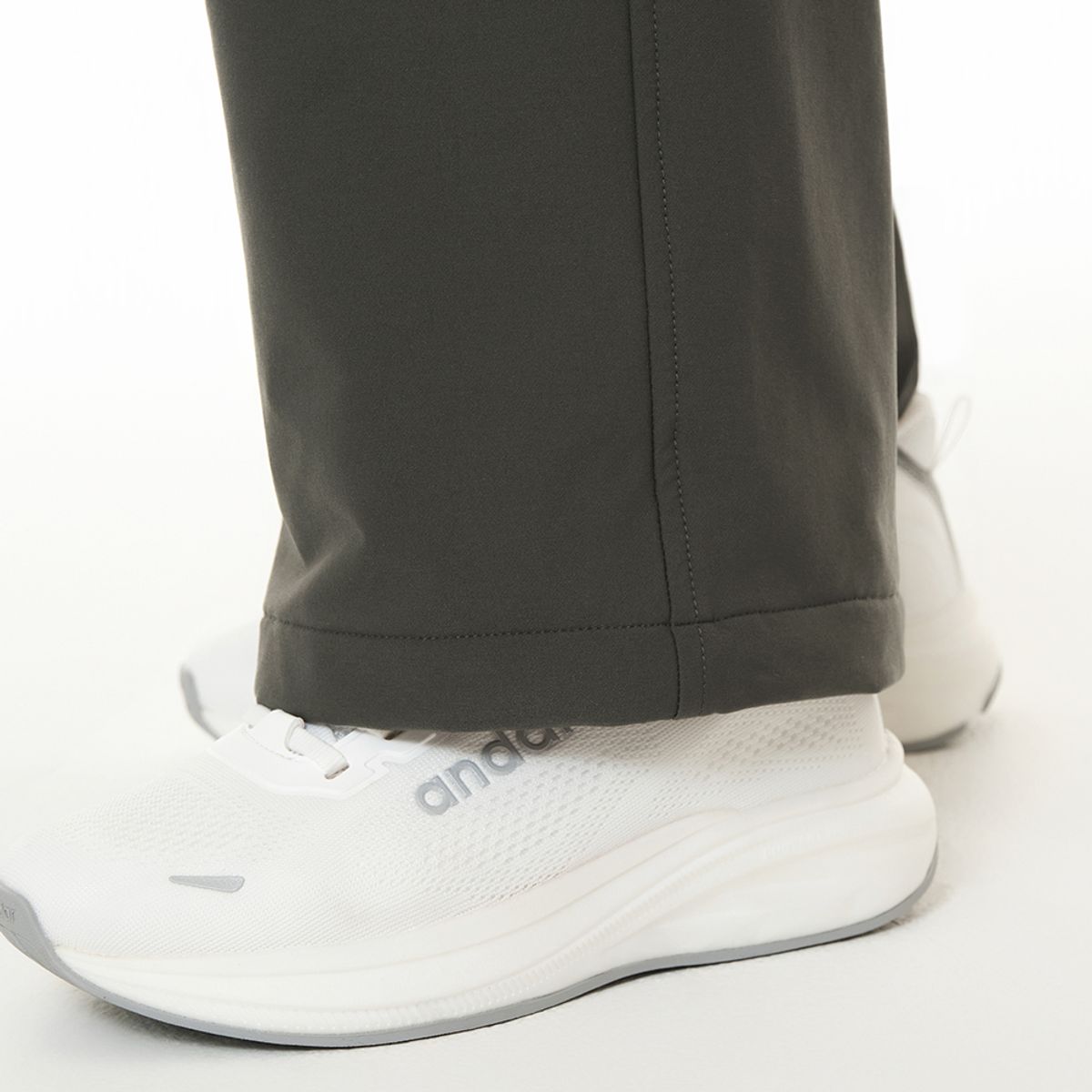 안다르(ANDAR) 에어스트 기모 세미 와이드 투웨이 카고 팬츠