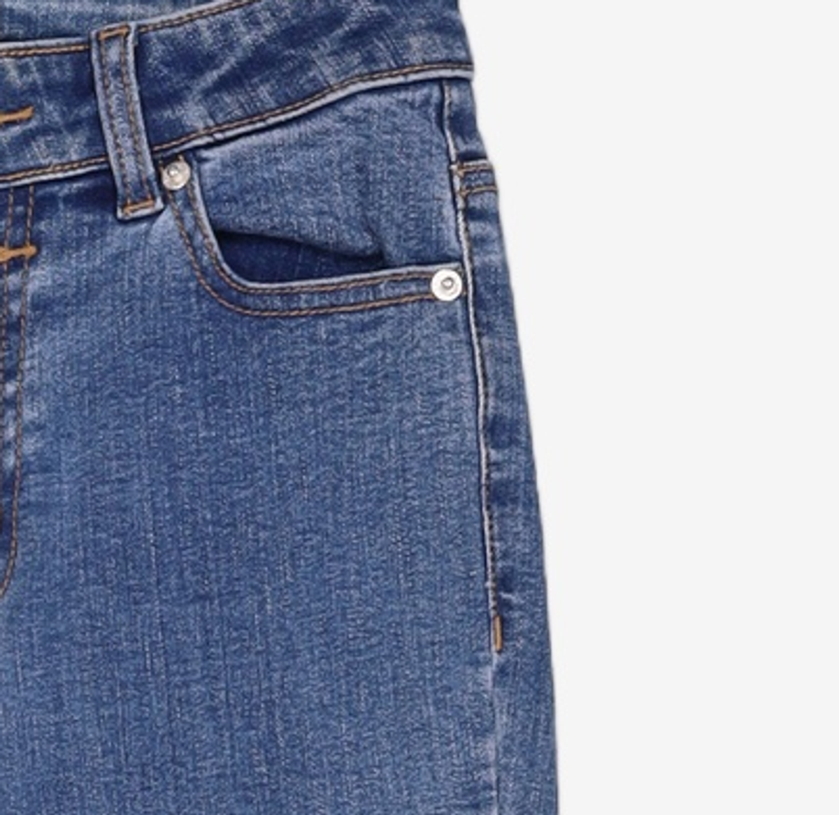 미쏘(MIXXO) 밑단옆슬릿 투버튼 롱부츠컷 데님 MIWTJD321J 24