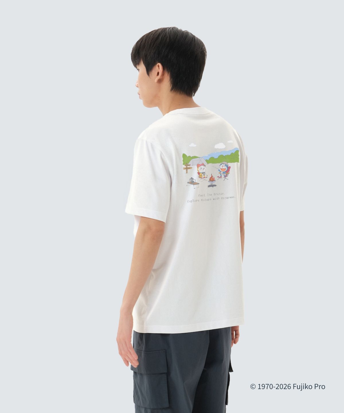 스노우피크 어패럴(SNOWPEAK APPAREL) [스노우피크 I 도라에몽] 캠프파이어 반팔 티셔츠 (S26MUFTS95) Off White