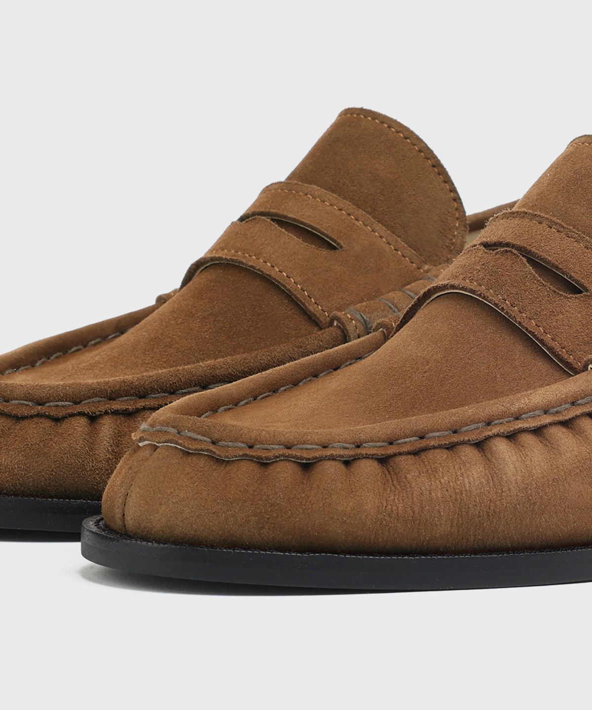 피렌체 아뜨리에(FIRENZE ATELIER) [홍창] 셔링디테일 스탠다드 페니로퍼 4080 [MID BROWN SUEDE]
