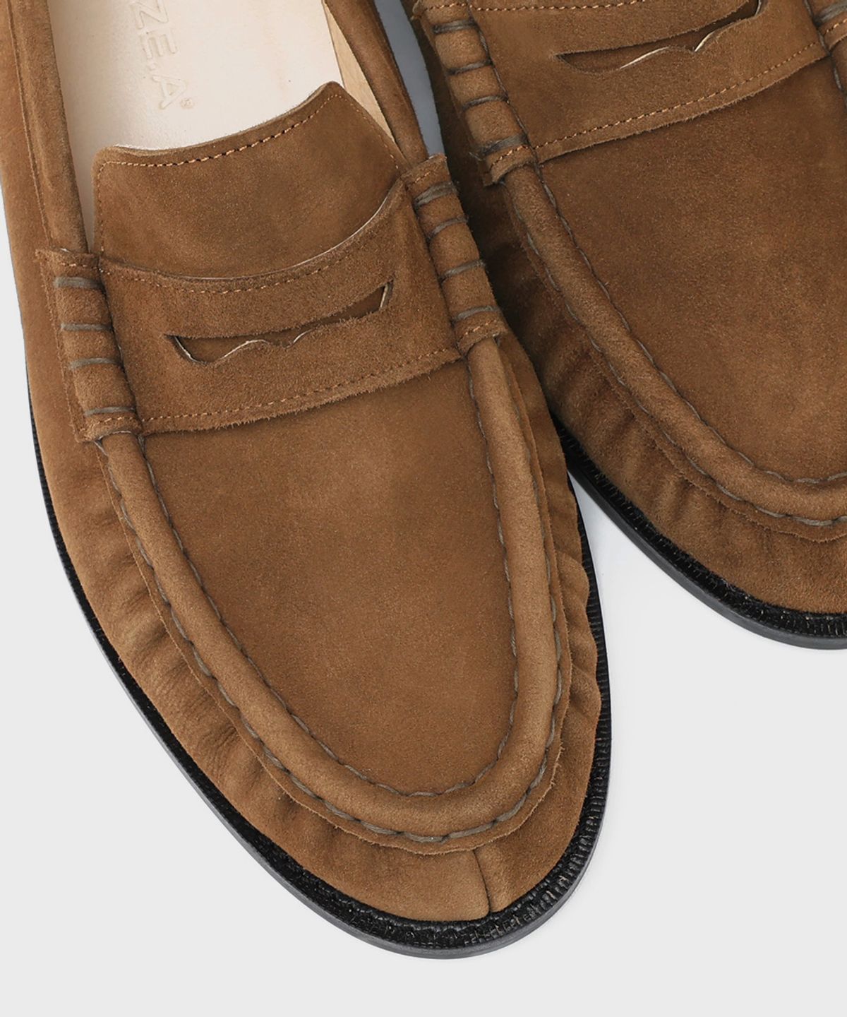 피렌체 아뜨리에(FIRENZE ATELIER) [홍창] 셔링디테일 스탠다드 페니로퍼 4080 [MID BROWN SUEDE]