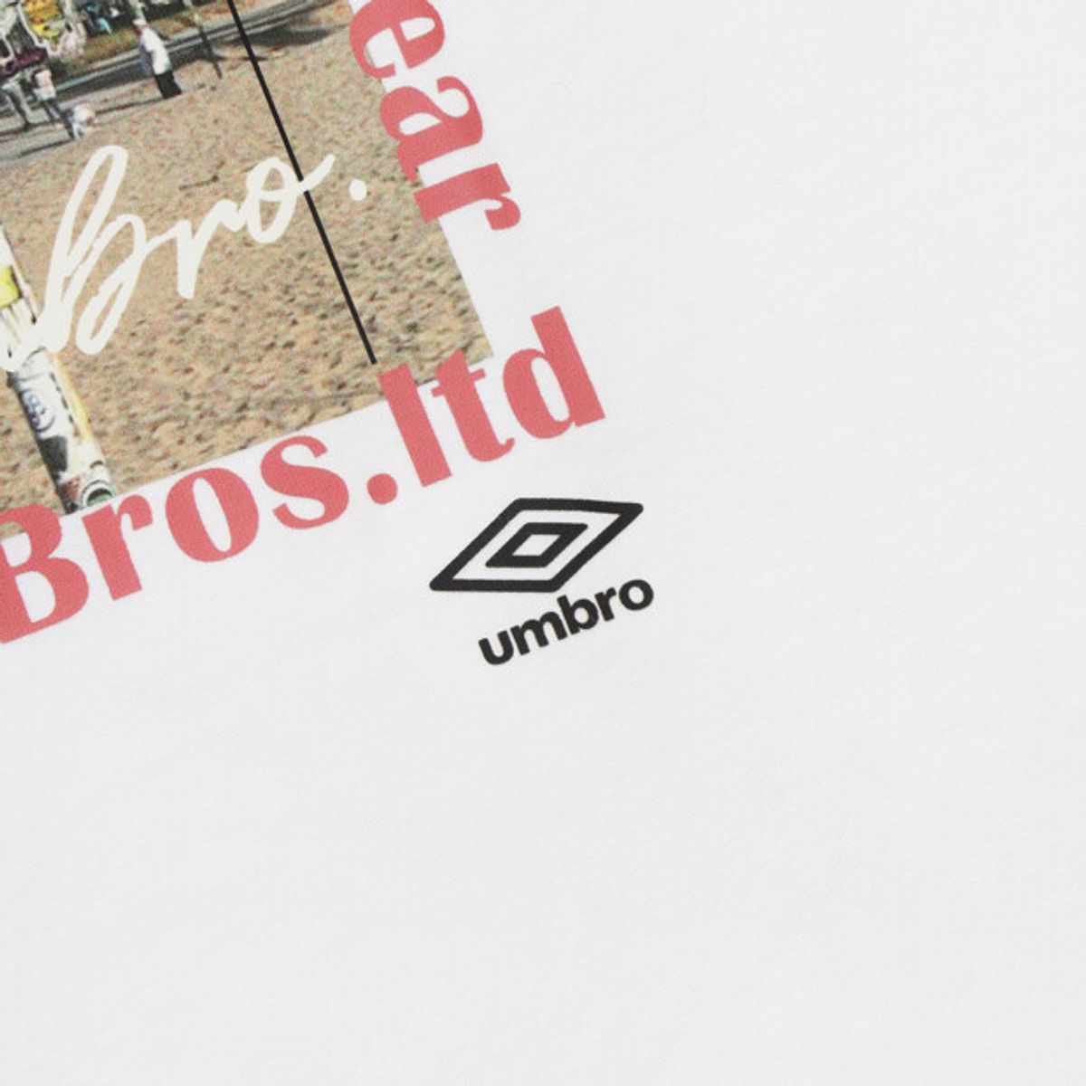 엄브로(UMBRO) 썸머 PICK 포토 쿨피마 반팔 티셔츠 화이트 UR321CRS72