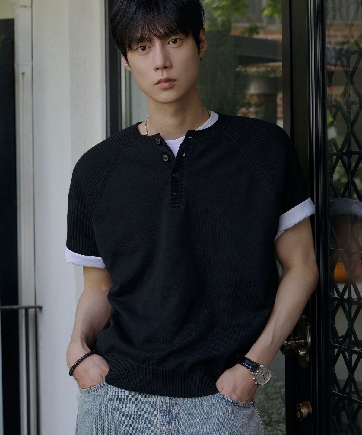 노드유(NODU) 라글란 헨리넥 리브드 크롭 니트 [블랙]
