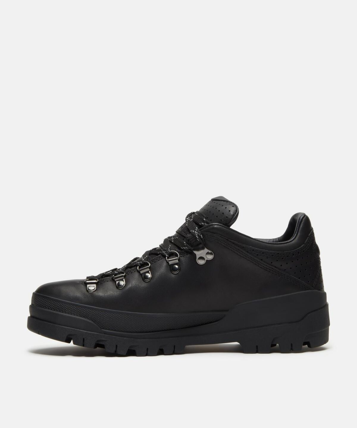 팀버랜드(TIMBERLAND) (남성) 월드 하이커 로우 부츠 - 블랙 / A418G-W02