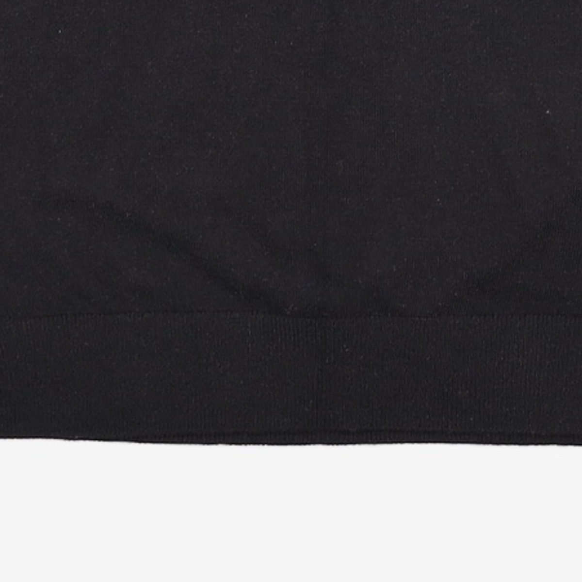 지오다노(GIORDANO) 니트/스웨터 100