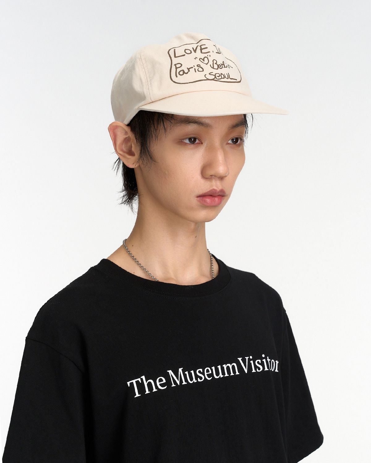 더뮤지엄비지터(THEMUSEUMVISITOR) LOVE IN WASHED BALL CAP (IVORY)