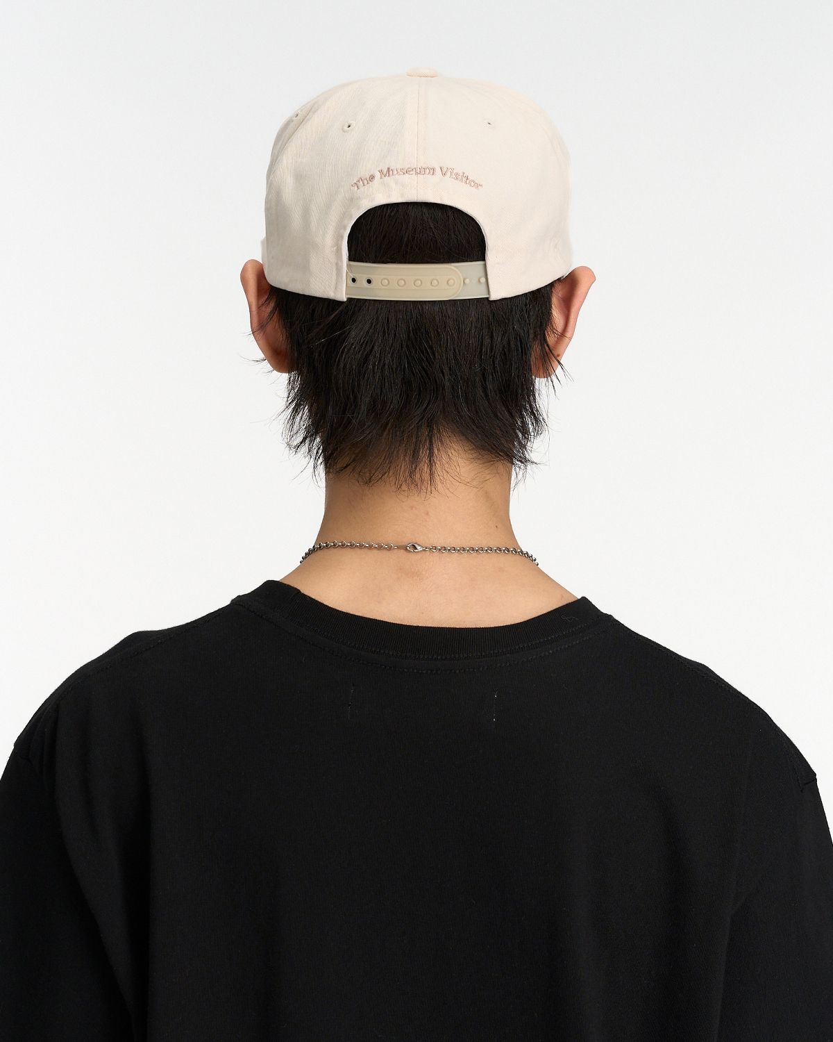 더뮤지엄비지터(THEMUSEUMVISITOR) LOVE IN WASHED BALL CAP (IVORY)