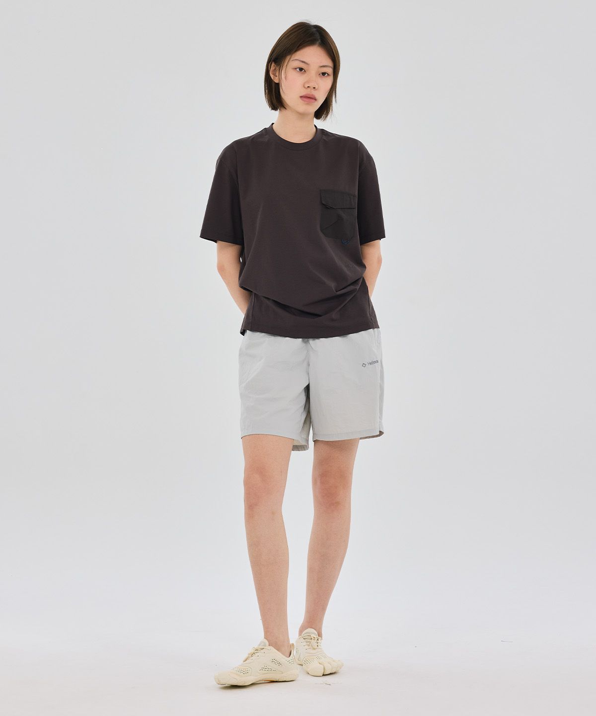 헬리녹스 웨어(HELINOX WEAR) 멀티 포켓 반팔티셔츠_Dark Brown