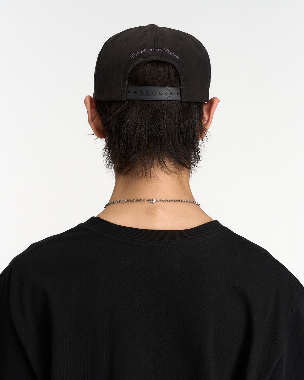 더뮤지엄비지터(THEMUSEUMVISITOR) LOVE IN WASHED BALL CAP (BLACK)