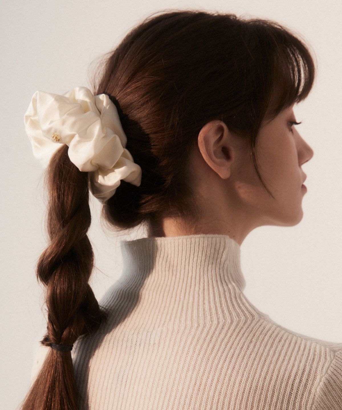 타티아나(TATIANA) Silky Glam Scrunchie HB2207