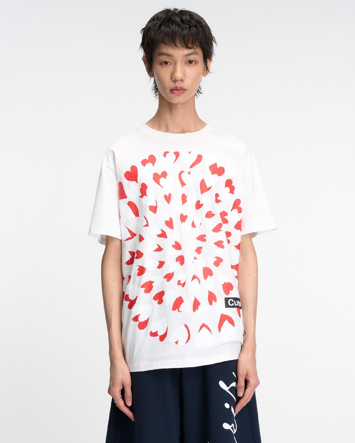 더뮤지엄비지터(THEMUSEUMVISITOR) HEART BLOSSOM OVERFIT T-SHIRT (WHITE)