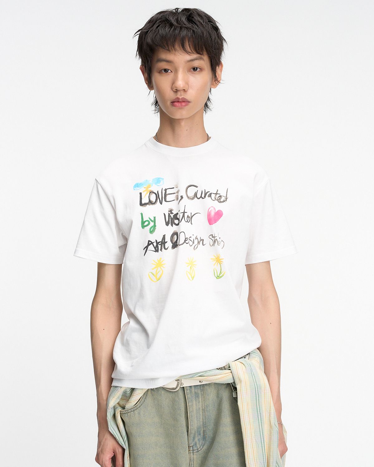 더뮤지엄비지터(THEMUSEUMVISITOR) ART & DESIGN STUDIO T-SHIRT (WHITE)