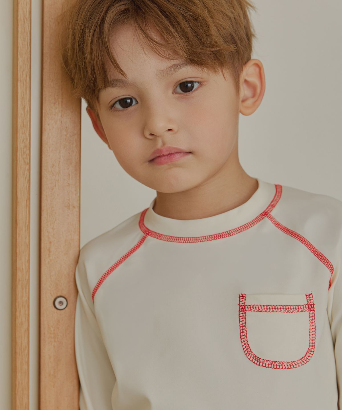 베이-비(BAY-B) 아동 라인포인트 레드 래쉬가드 상하의+수영모 세트