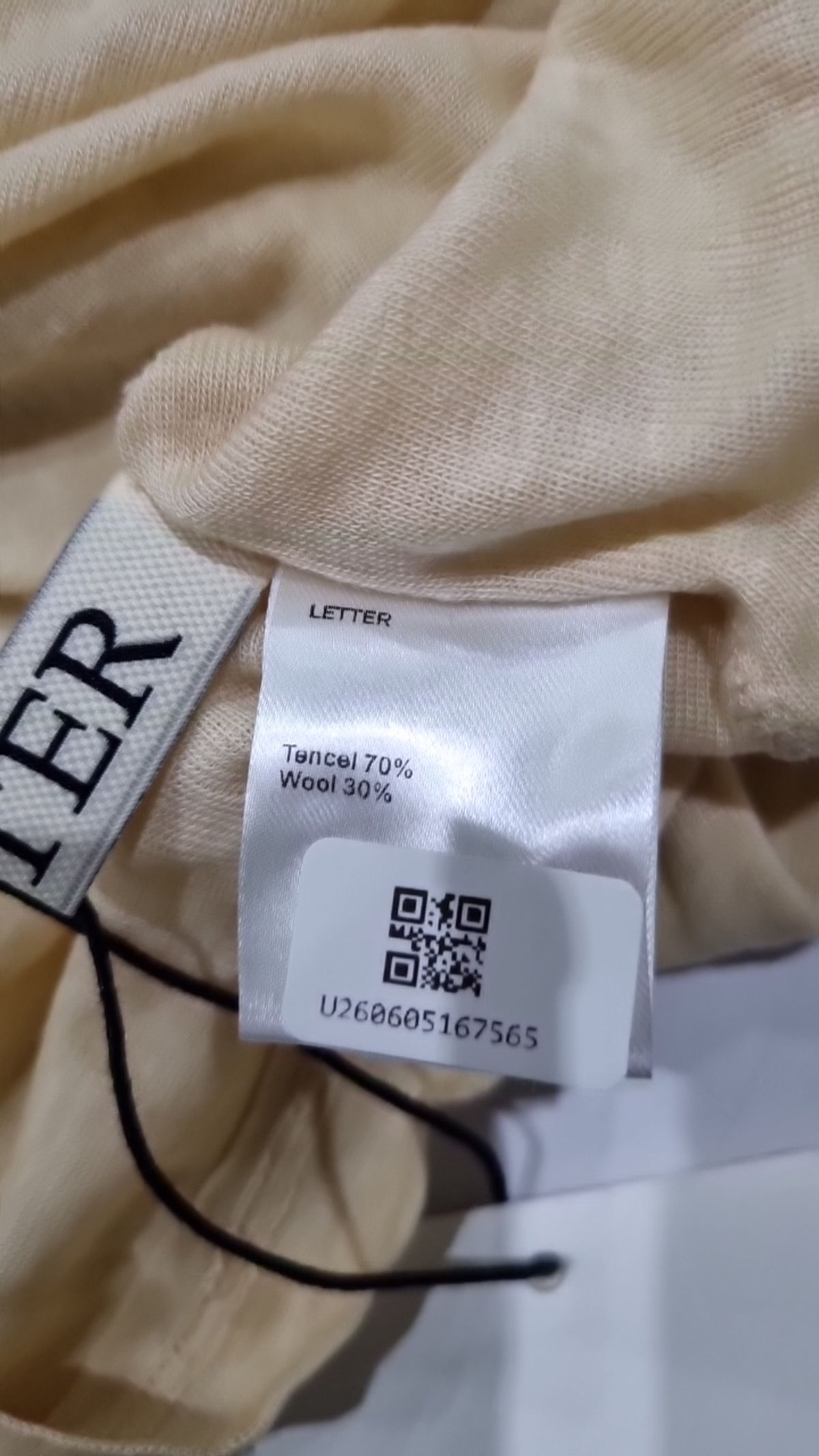 레터(LETTER) 긴소매 티셔츠