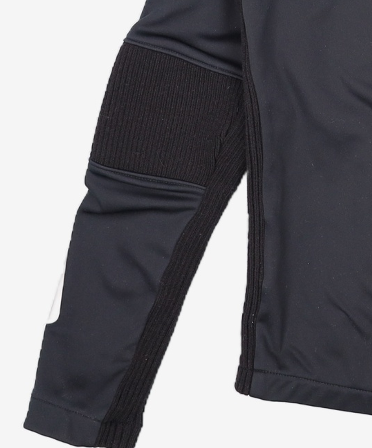 데상트(DESCENTE) 트레이닝 재킷