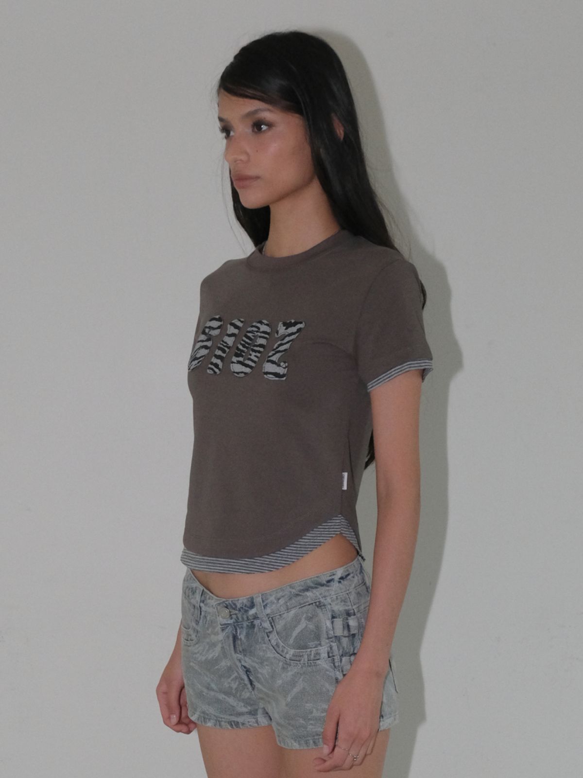 오디너리 홀리데이(ORDINARY HOLIDAY) STRIPE LAYERED T-SHIRT [KHAKI]