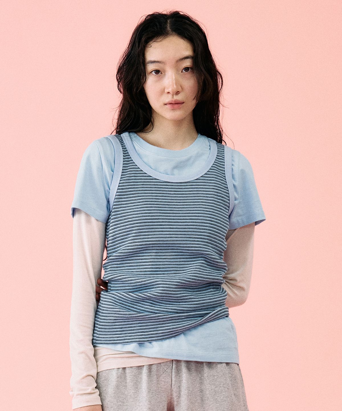 망고매니플리즈(MANGO MANY PLEASE) [ROUTINE] UNIT SLEEVELESS_SKY STRIPE