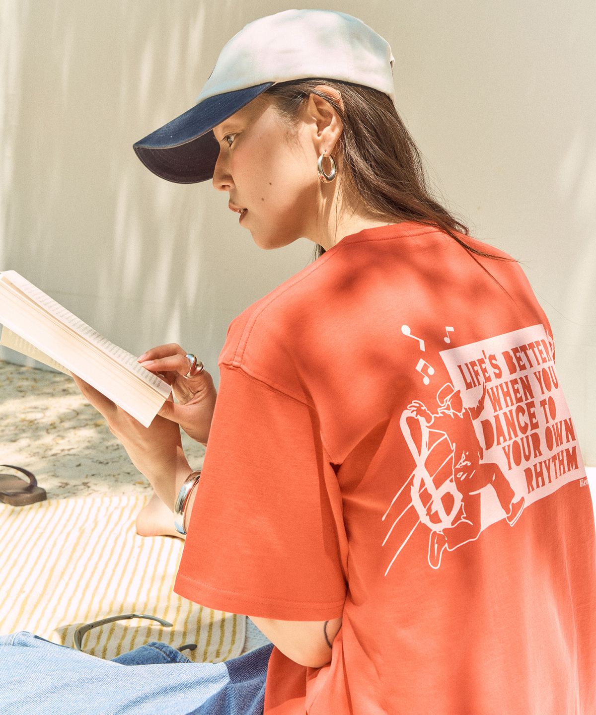 이우트(EEUT) DANCING NOTE T-SHIRT / RED