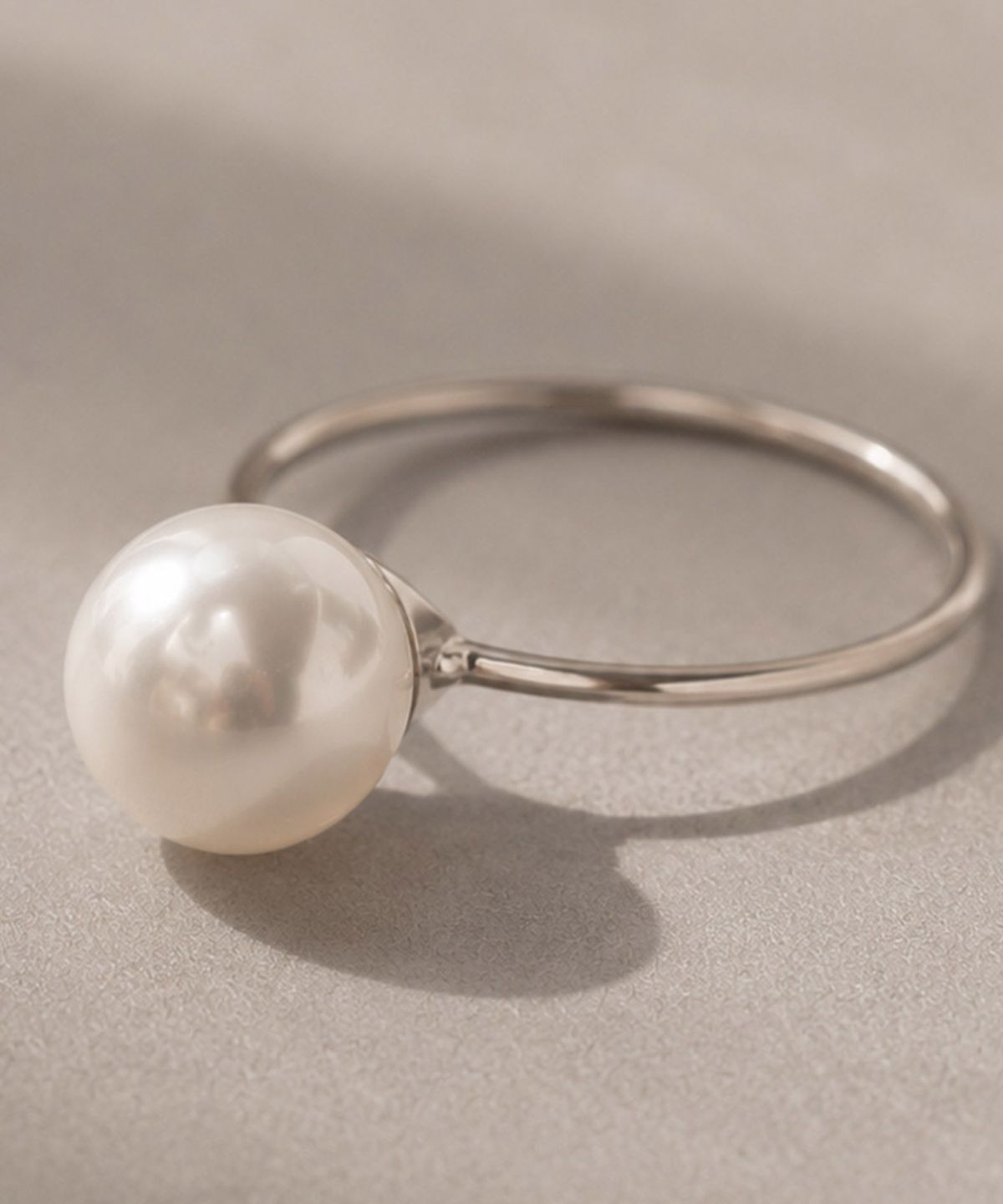 엘렌쥬얼리(HELENE JEWELRY) 실버 925 Silver 스와로브스키 9mm 진주 미스 링 은 실 반지