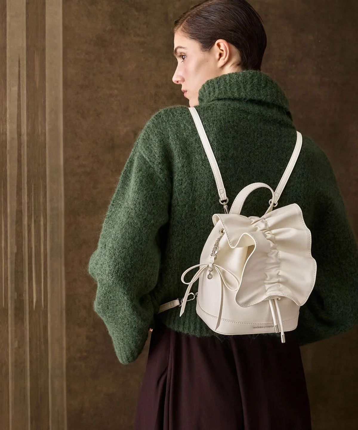 찰스앤키스(CHARLES & KEITH) 카디 러치드 백팩 2colors CK2-60151552