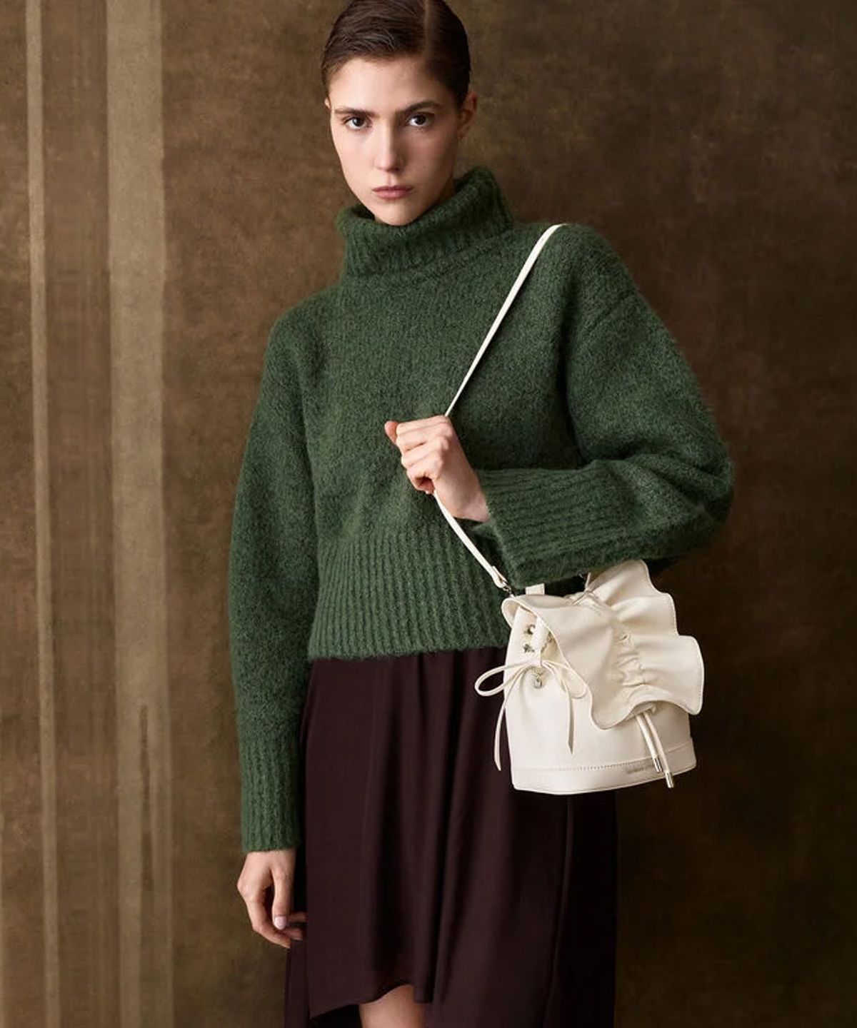 찰스앤키스(CHARLES & KEITH) 카디 러치드 백팩 2colors CK2-60151552