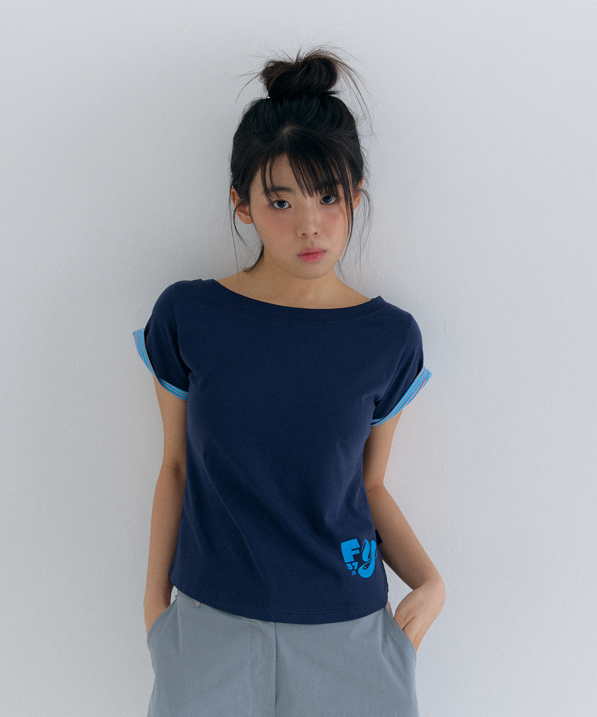 플러티(FLIRTY) stripe peek boatneck t-shirt in navy