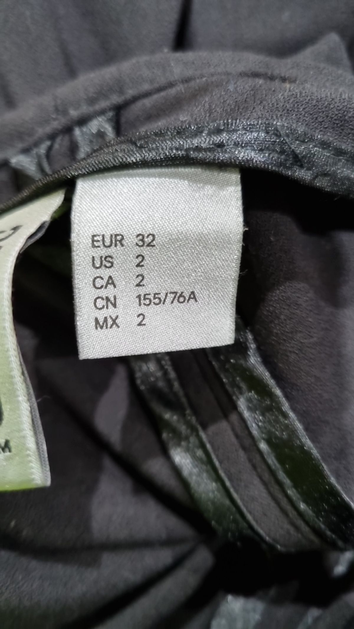 디바이디드에이치앤엠(DIVIDED H&M) 봄 가을 코트 2