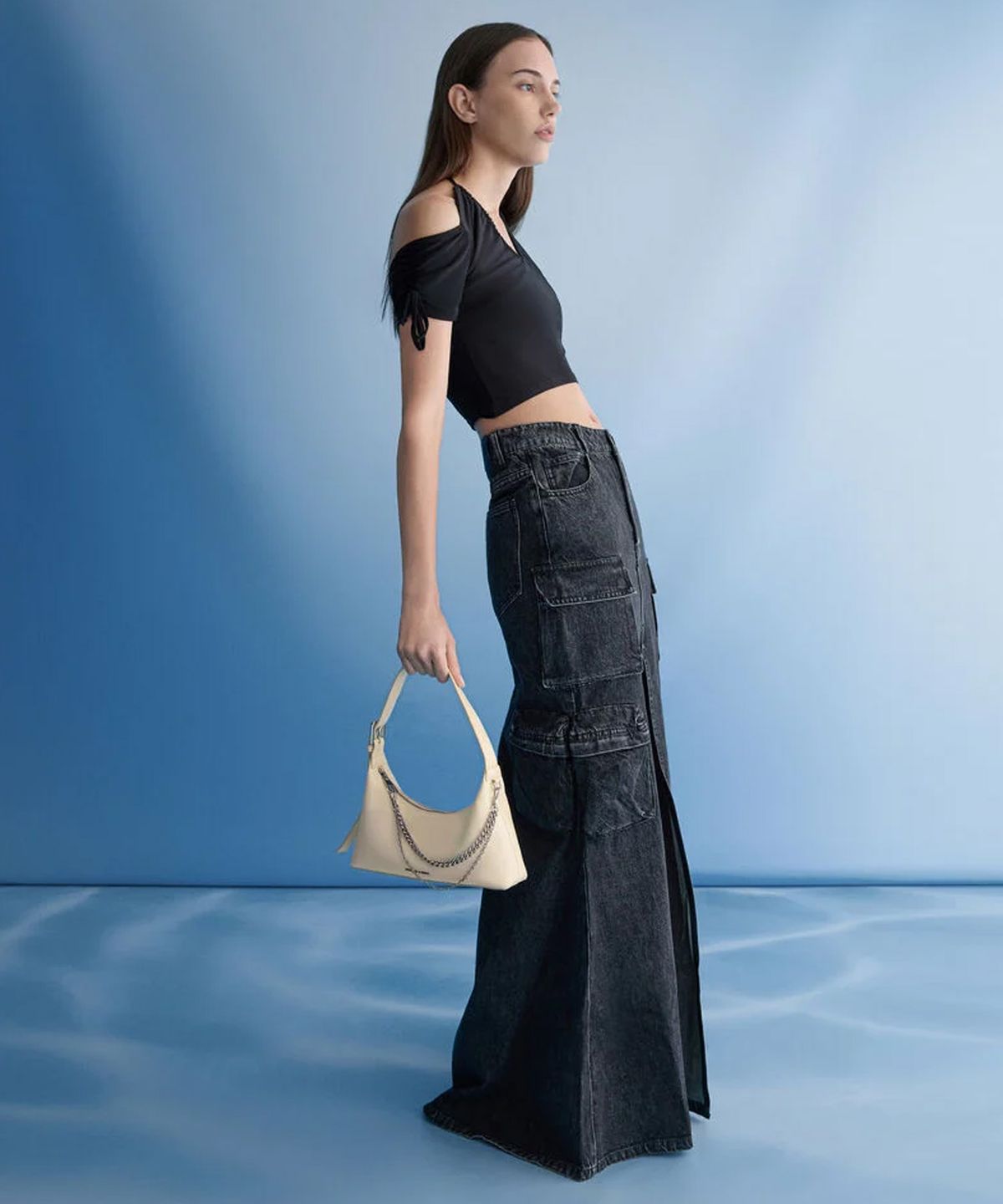 찰스앤키스(CHARLES & KEITH) 앳우드 크링클-이펙트 체인 엠벨리시드 호보백 4colors CK2-40782472