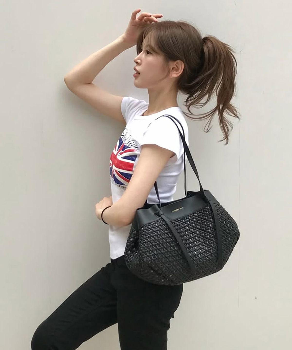 찰스앤키스(CHARLES & KEITH) 칼라 우븐 토트백 2colors CK2-30701696-2