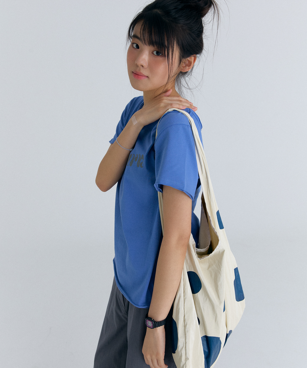 플러티(FLIRTY) easy off shoulder t-shirt in blue
