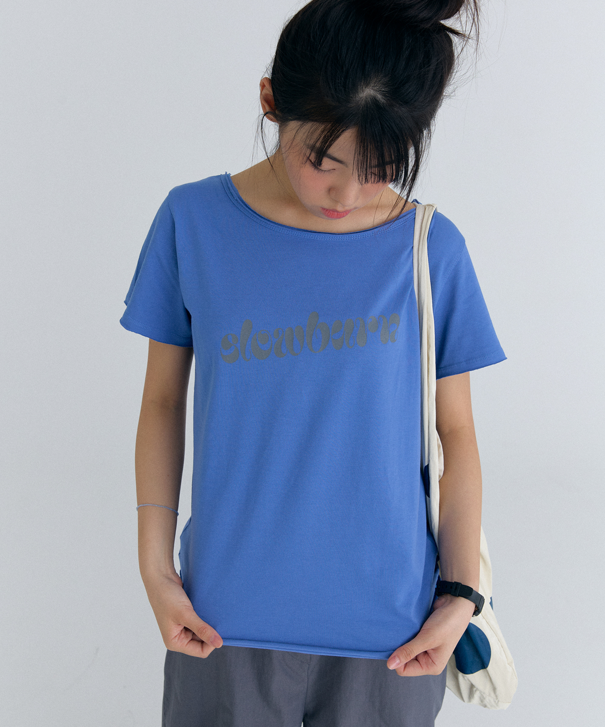 플러티(FLIRTY) easy off shoulder t-shirt in blue