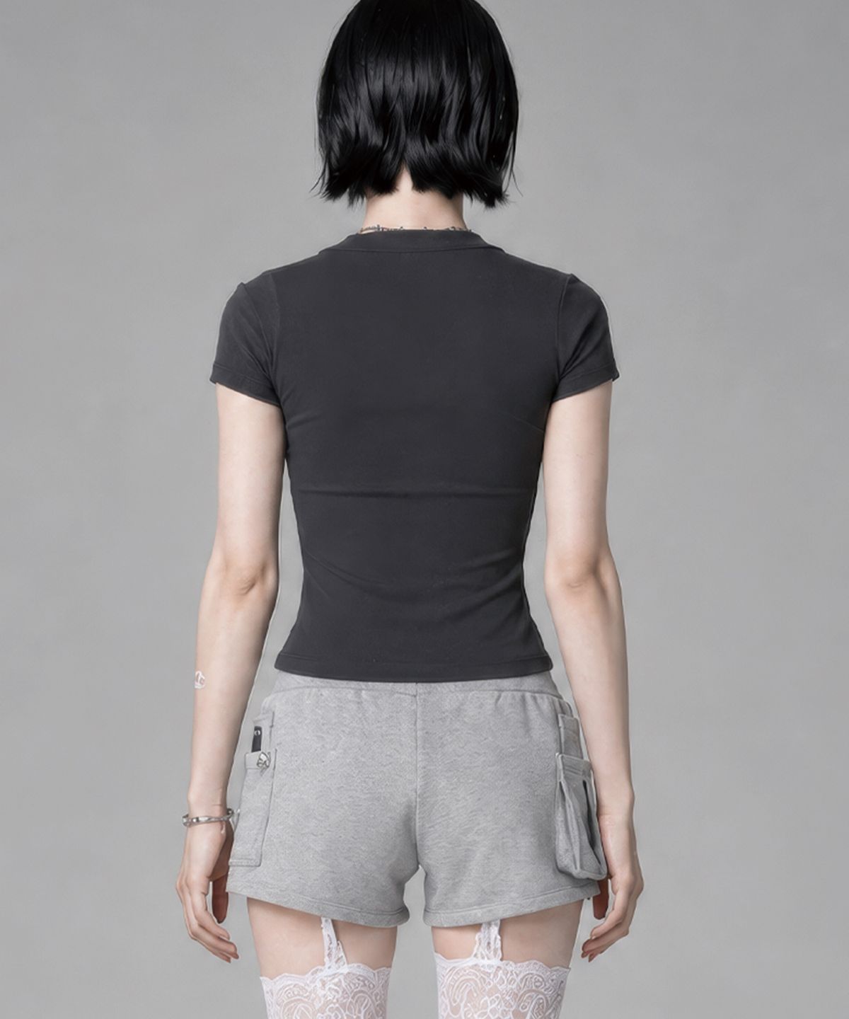 에트오소메(ETRE AU SOMMET) Shirring Eyelet Bolero top (Dark Gray)