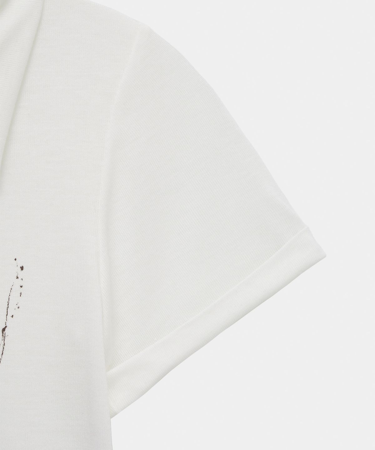 에트오소메(ETRE AU SOMMET) Rib Collar Roll Up Shirring Top (White)