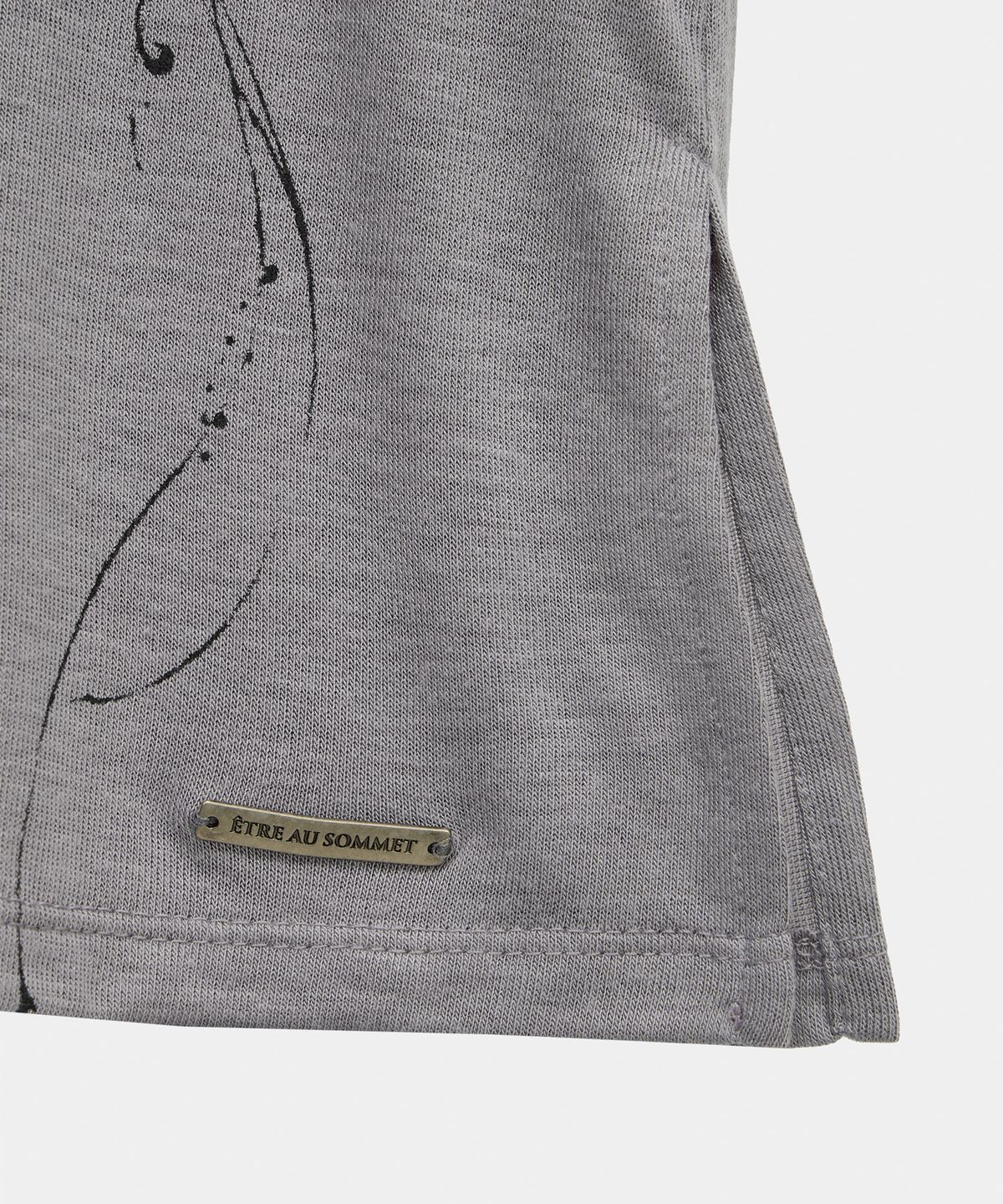 에트오소메(ETRE AU SOMMET) Rib Collar Roll up Shirring Top (Gray)